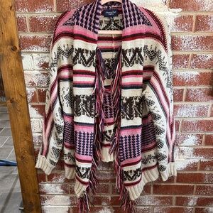 American Eagle Boho Aztec Fringe Sweater cardigan poncho Cozy Cream Pink Sz M